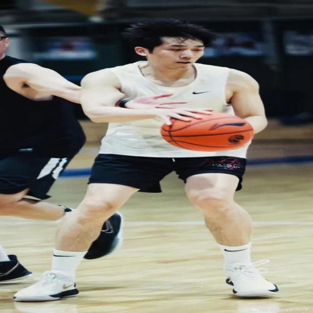田径接力阵容年轻化趋势及第66组深度解析